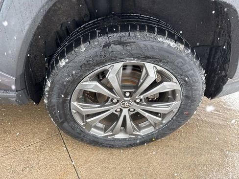 Used 2022 Toyota RAV4 Limited image 12