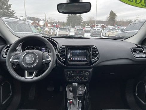 Certified 2021 Jeep Compass Latitude w/ Sun and Sound Group image 14