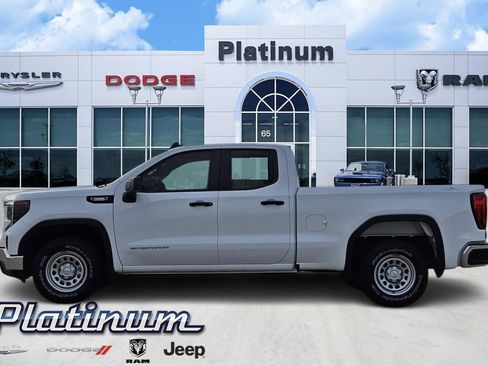 Used 2024 GMC Sierra 1500 Pro w/ Pro Value Package image 3