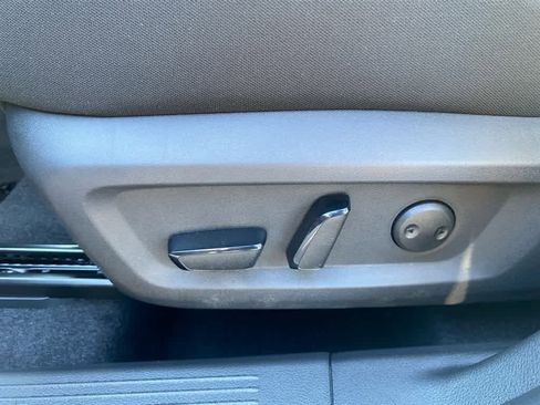 New 2026 Nissan Rogue SV image 12