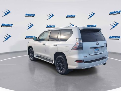 Used 2020 Lexus GX 460 Premium image 6
