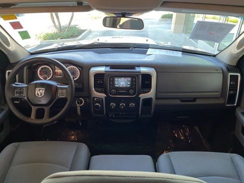 Used 2017 RAM 1500 Classic SLT image 15