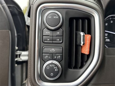 Used 2021 GMC Sierra 1500 SLE image 23
