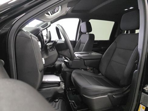 Used 2024 GMC Sierra 3500 Pro image 9