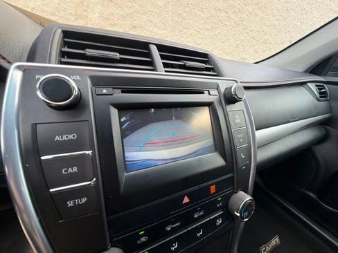 Used 2015 Toyota Camry SE FWD image 24