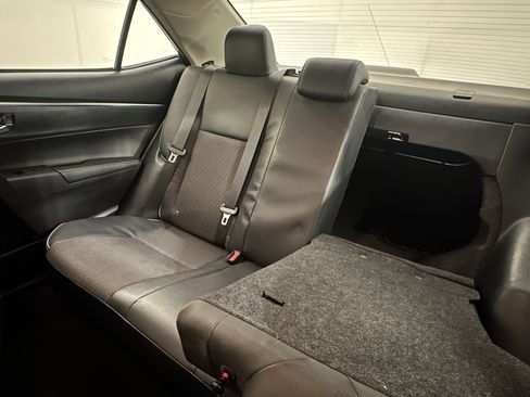 Used 2014 Toyota Corolla S image 20