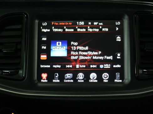 Used 2016 Dodge Challenger R/T w/ Driver Convenience Group RWD image 18