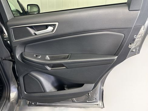Used 2024 Ford Edge SEL image 29