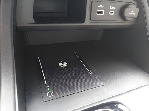 Used 2025 Honda Pilot EX-L image 28