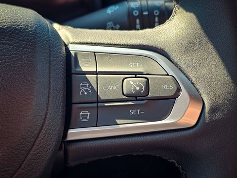 New 2026 Jeep Compass Limited AWD/4WD image 19