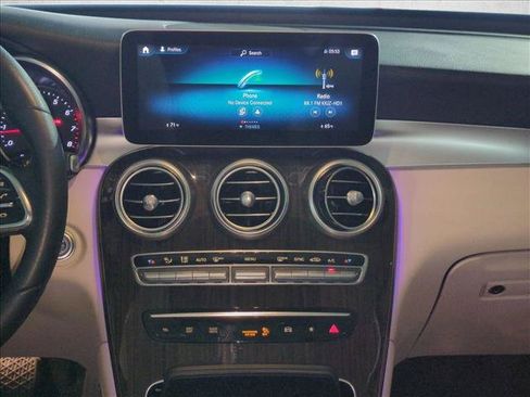 Used 2020 Mercedes-Benz GLC 300 image 14