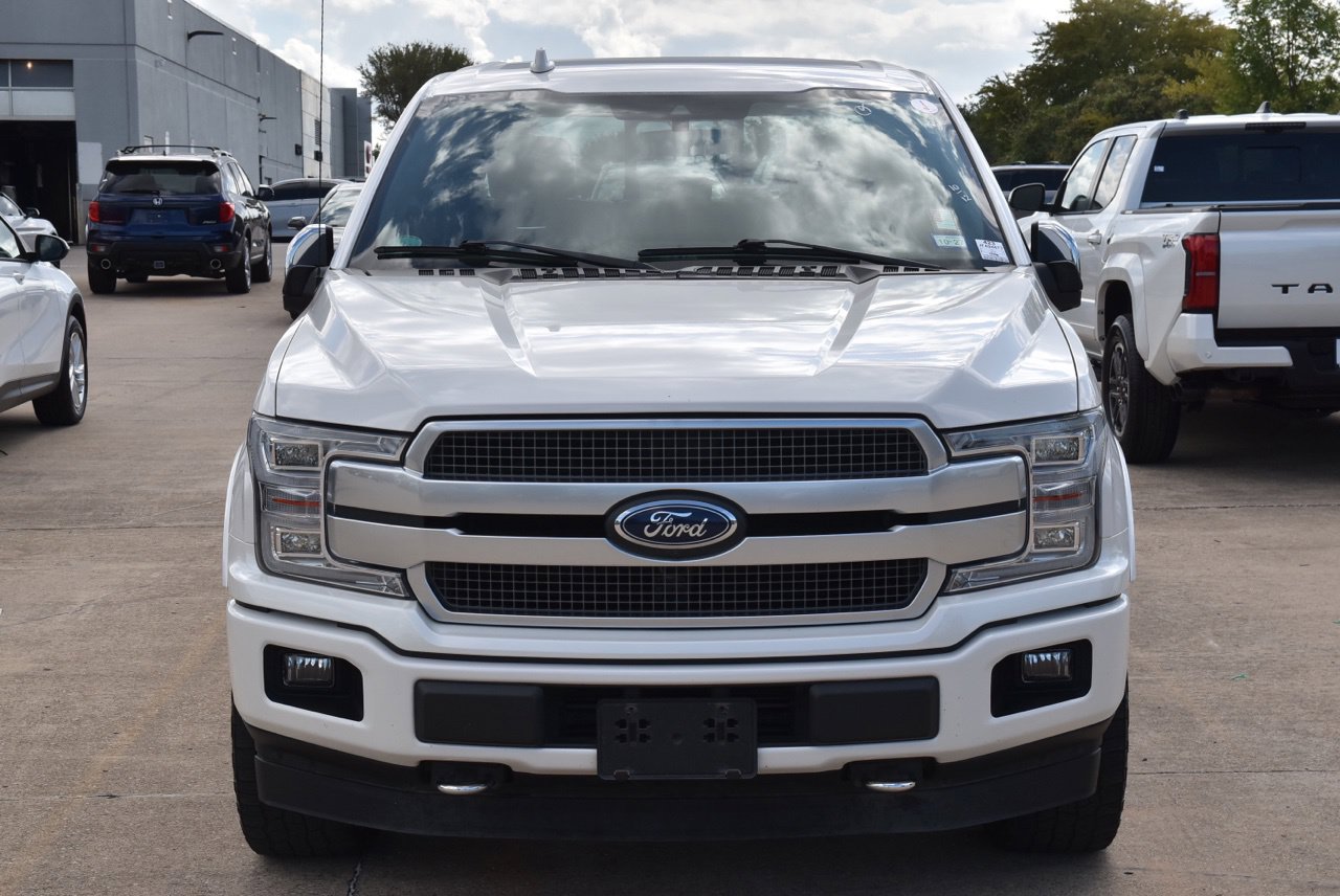 Used 2018 Ford F150 Platinum w/ Equipment Group 701A Luxury AWD/4WD image 3