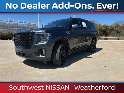 Used 2021 GMC Yukon Denali w/ Denali Premium Package image 1