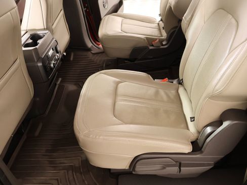 Used 2021 Ford Expedition Max Limited image 13