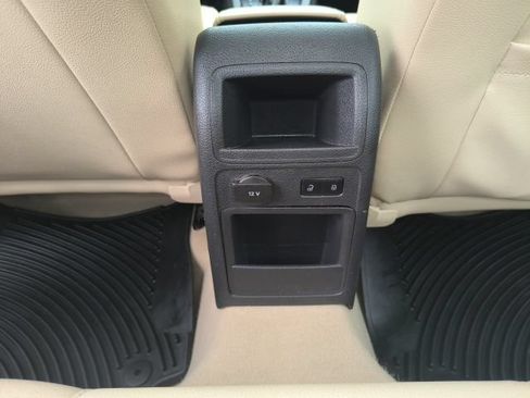 Used 2013 Volkswagen Jetta TDI FWD image 16