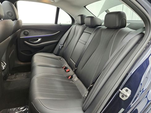 Used 2022 Mercedes-Benz E 350 Sedan image 16