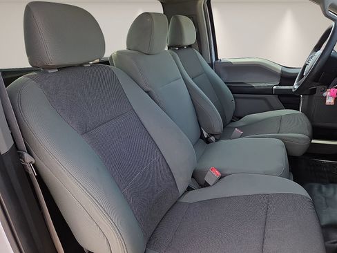 Used 2018 Ford F150 XL w/ Equipment Group 101A Mid RWD image 9