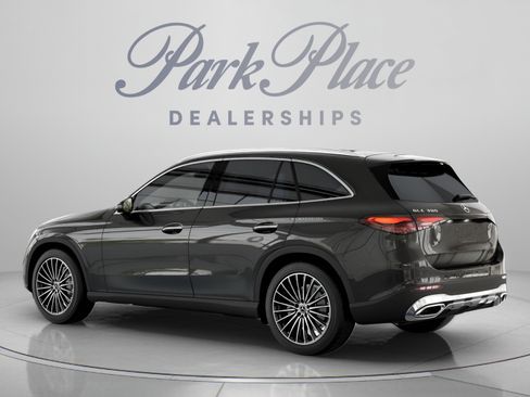 Used 2026 Mercedes-Benz GLC 300 4MATIC image 15