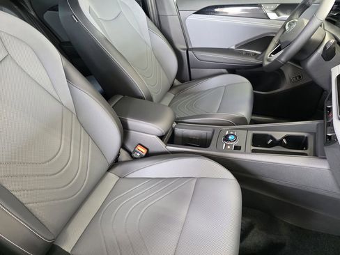 New 2026 Volkswagen Tiguan SE AWD/4WD image 12