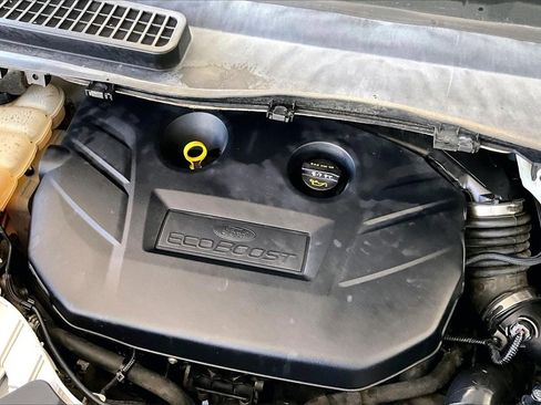 Used 2014 Ford Escape Titanium image 31