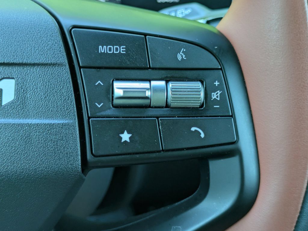 Used 2026 Kia Sportage SX FWD image 27
