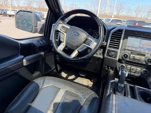 Used 2018 Ford F150 Platinum image 14