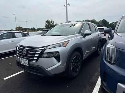 Used 2024 Nissan Rogue SV