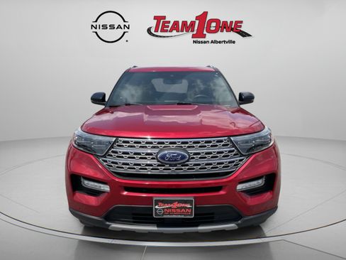 Used 2020 Ford Explorer Limited w/ Class III Trailer Tow Package RWD image 2