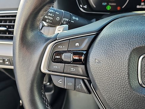 Used 2019 Honda Accord Touring image 21