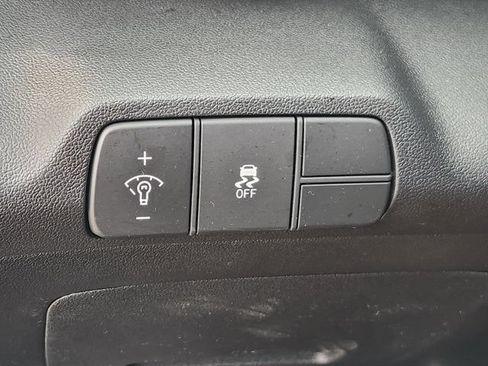 Used 2026 Hyundai Elantra Sport FWD image 19