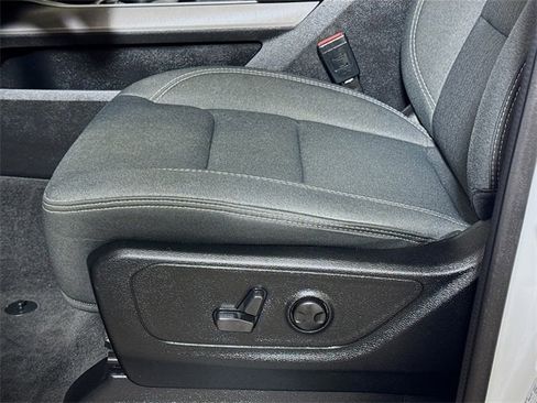 Used 2022 RAM 1500 Big Horn image 16