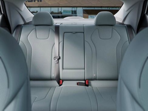 New 2026 Hyundai Elantra Limited image 19