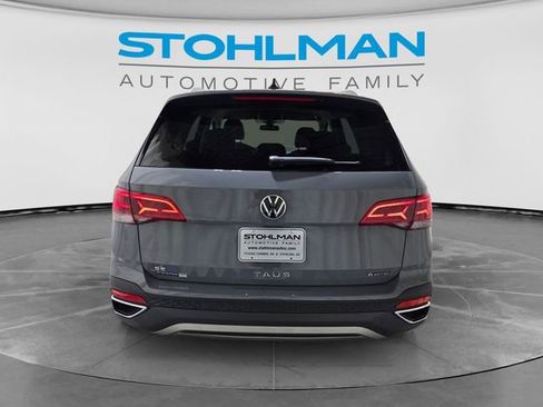 Used 2022 Volkswagen Taos SE AWD/4WD image 5
