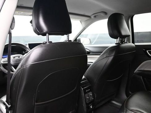 Certified 2022 Jeep Compass Limited image 24