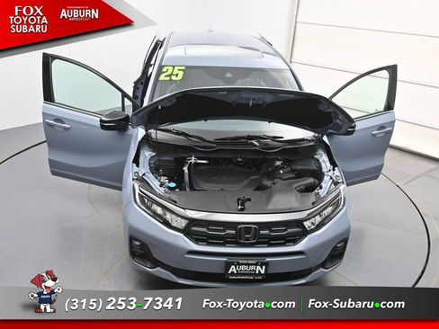 Used 2025 Honda Odyssey Sport-L image 38