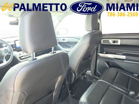 Used 2023 Ford Explorer XLT w/ Equipment Group 202A RWD image 14