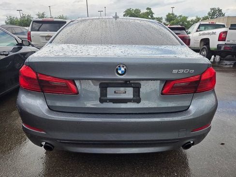 Used 2018 BMW 530e RWD image 4