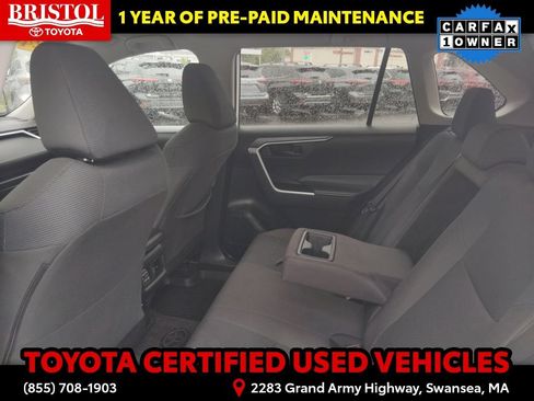 Certified 2024 Toyota RAV4 LE AWD/4WD image 17