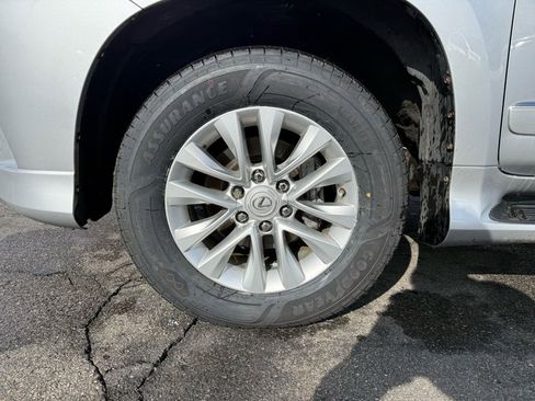 Used 2017 Lexus GX 460 Premium image 26