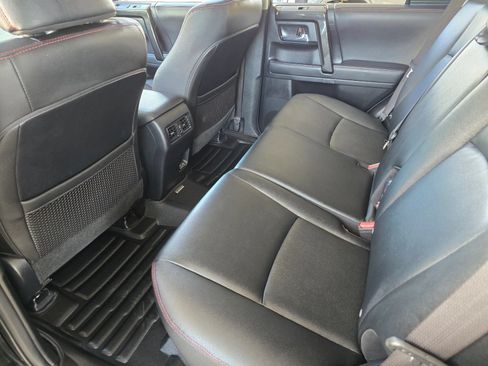 Used 2024 Toyota 4Runner TRD Off-Road Premium w/ Off Road Premium Plus Package AWD/4WD image 28