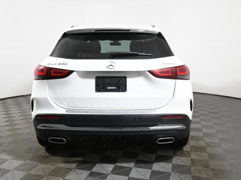 Used 2023 Mercedes-Benz GLA 250 4MATIC image 6