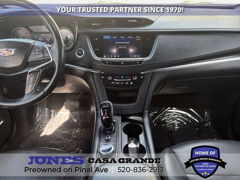 Used 2020 Cadillac XT5 Premium Luxury AWD/4WD image 10