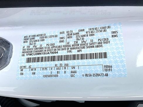 Used 2025 Ford Escape ST-Line w/ Tech Pack #1 FWD image 42