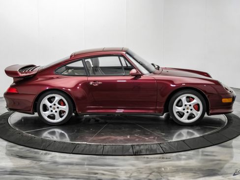 Used 1997 Porsche 911 Carrera 4S AWD/4WD image 24