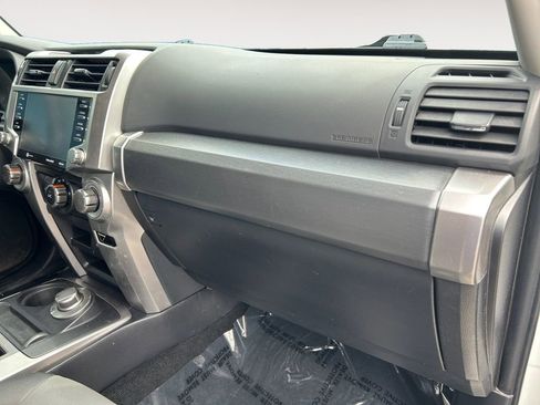 Used 2023 Toyota 4Runner SR5 Premium w/ SR5 Premium Package AWD/4WD image 26
