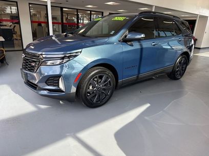 Used 2024 Chevrolet Equinox RS w/ RS Leather Package