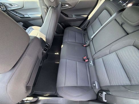 New 2026 Chevrolet Equinox LT FWD image 4
