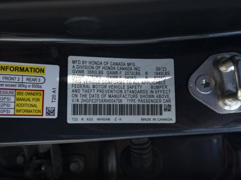 Used 2024 Honda Civic Sport image 42