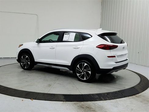 Used 2019 Hyundai Tucson Sport image 5