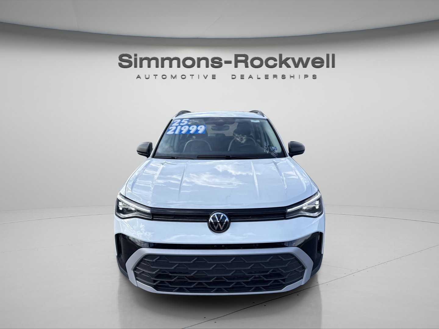 Used 2025 Volkswagen Taos S AWD/4WD image 8